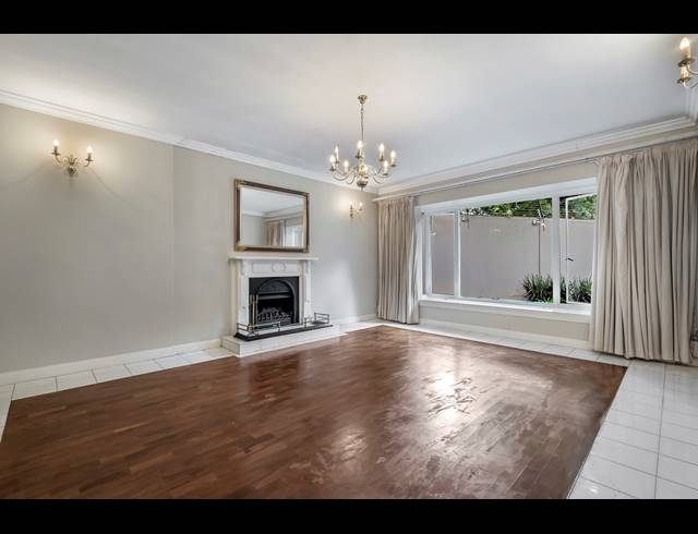 4 BEDROOM HOUSE FOR SALE IN HYDE PARK